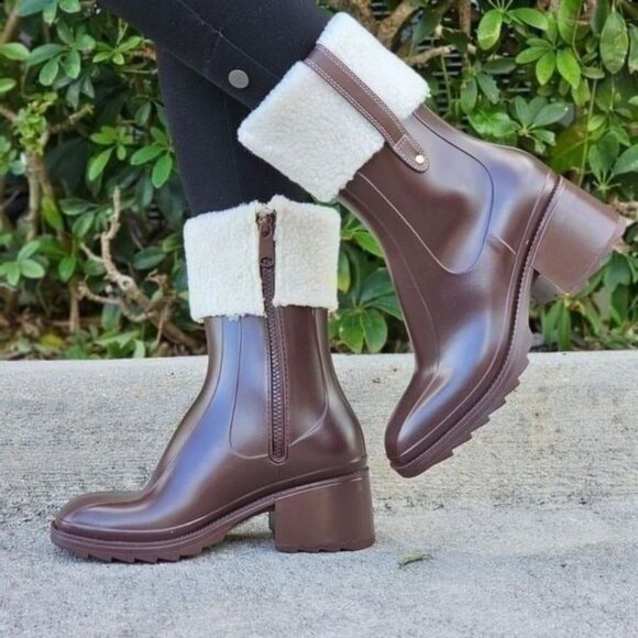 Women's Chunky Block Heel Ankle Boots Brown Color - Picture 2 of 5